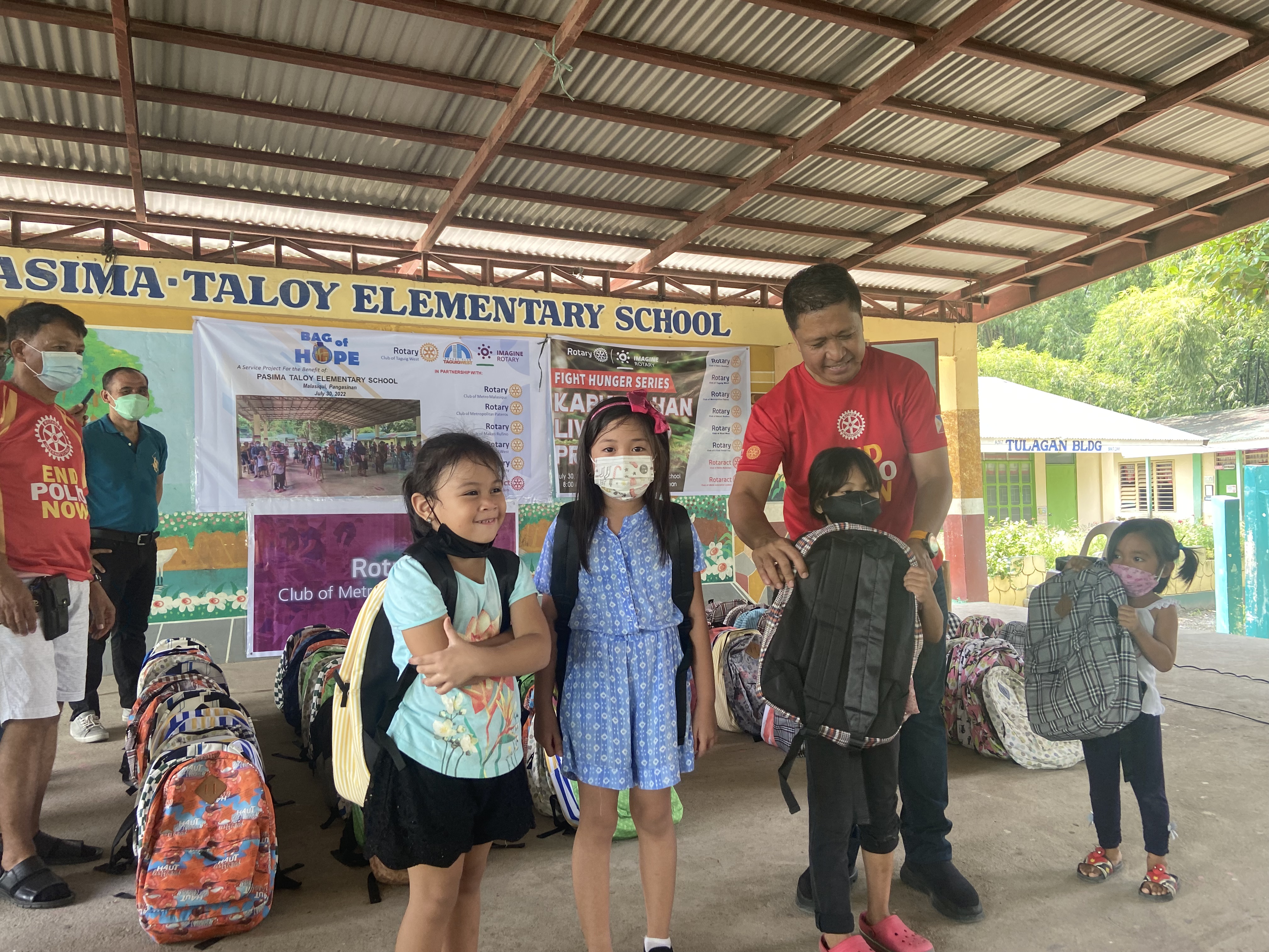 Espacio Diseño child sponsorship through World Vision